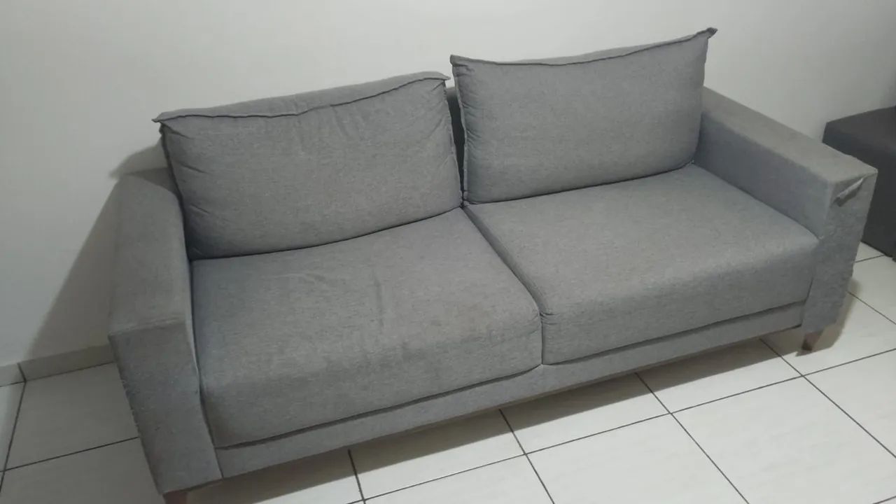 Sofá em perfeito estado. 