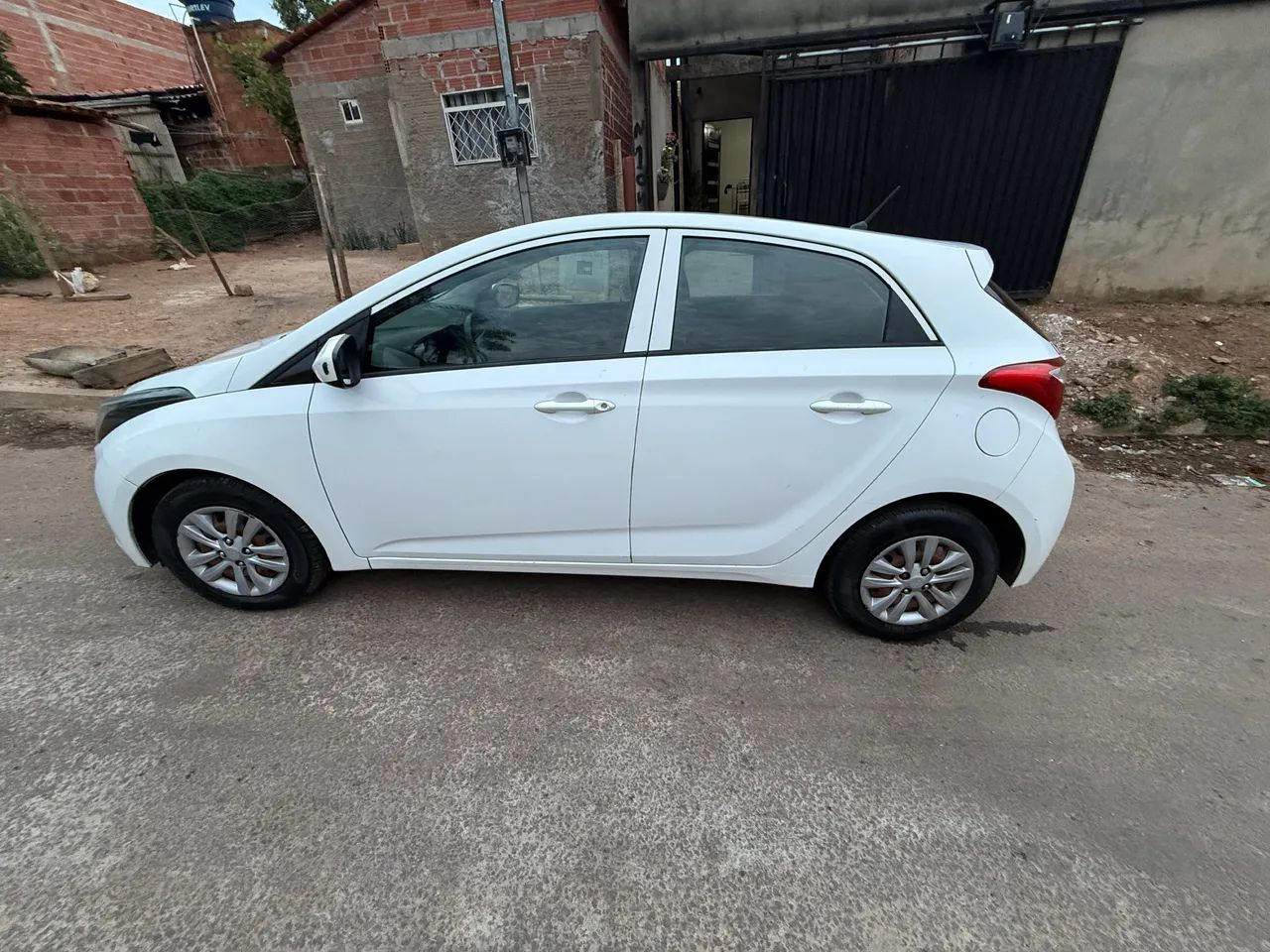 Hyundai HB20 Comf./c.plus/c.style 1.0 Flex 12V 2015 - Foto 2