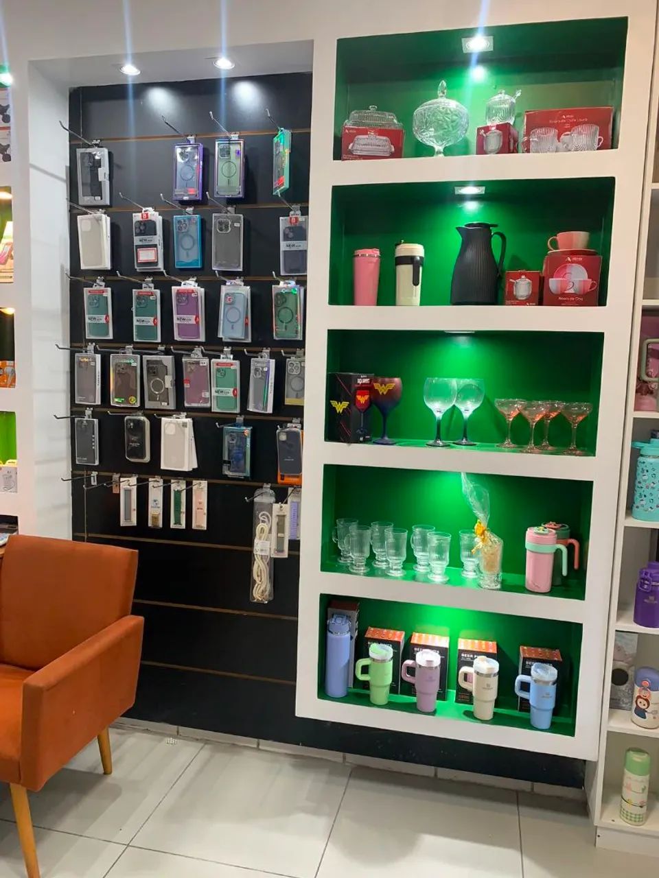 Passo ponto de loja de acessórios de celular e presente 