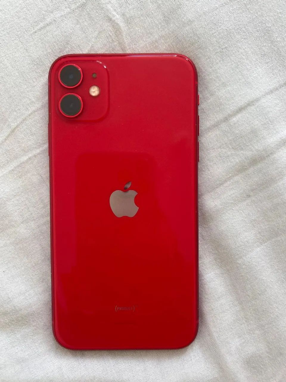 iPhone 11 64GB RED