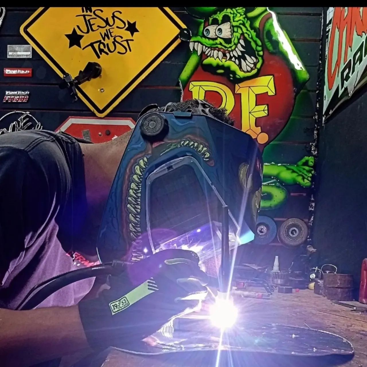 METALFIX SERVIÇOS DE SOLDAGEM E SERRALHERIA EM GERAL - Foto 3