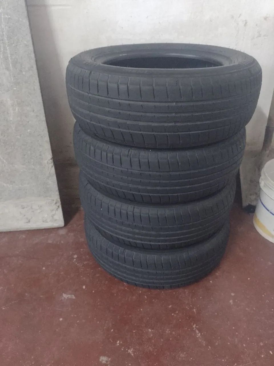 Pneus