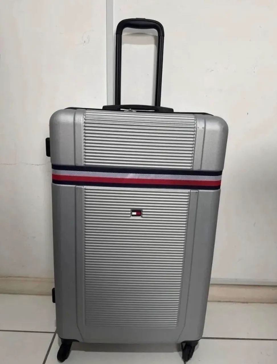 Mala 32kg GG Tommy Hilfiger 