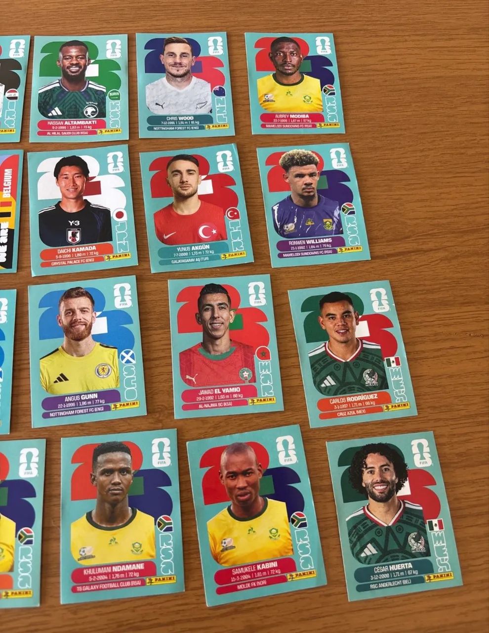 32 figurinhas da copa  - Foto 4
