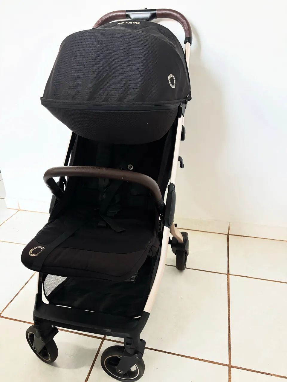 Carrinho de bebê maxi cosi Eva2