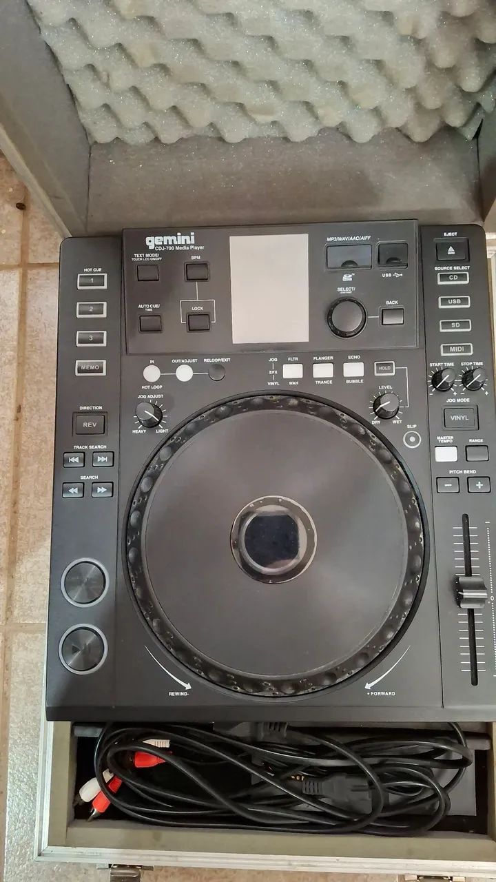 Cdj 700 gemini  + mixer e cases  - Foto 2