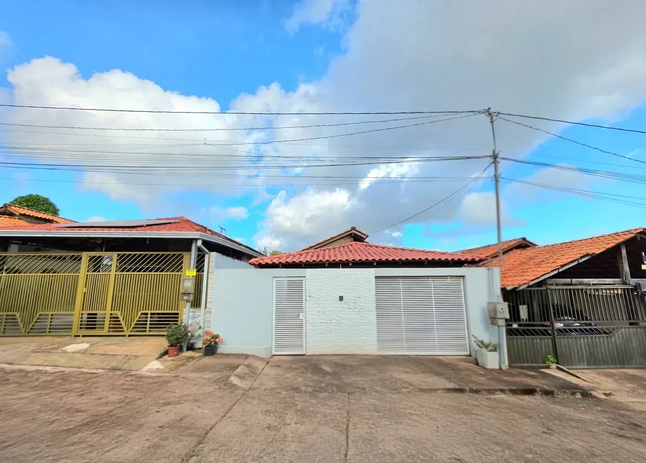 Casa com 2 Quartos Sendo 1 Suíte - Residencial Uirapuru 2