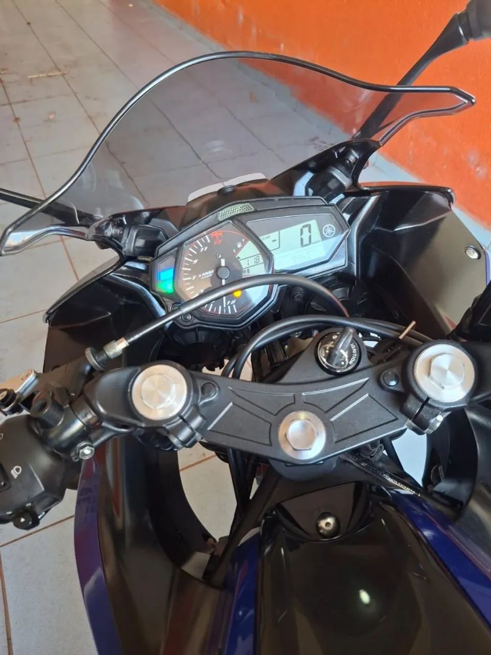 Yamaha R3 - Foto 4