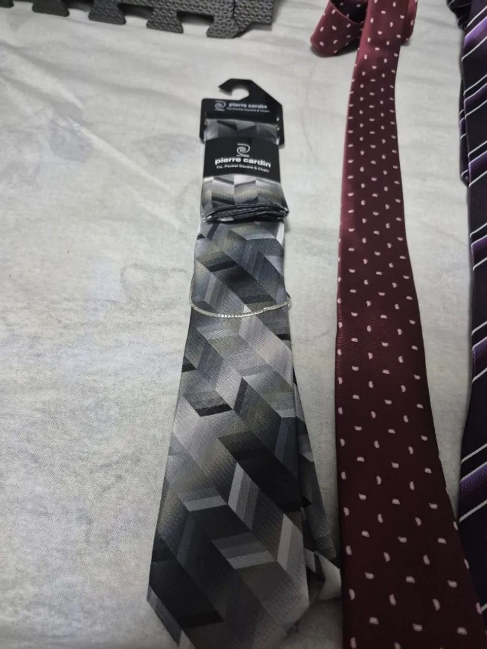 Gravatas de marca, novas - Foto 5