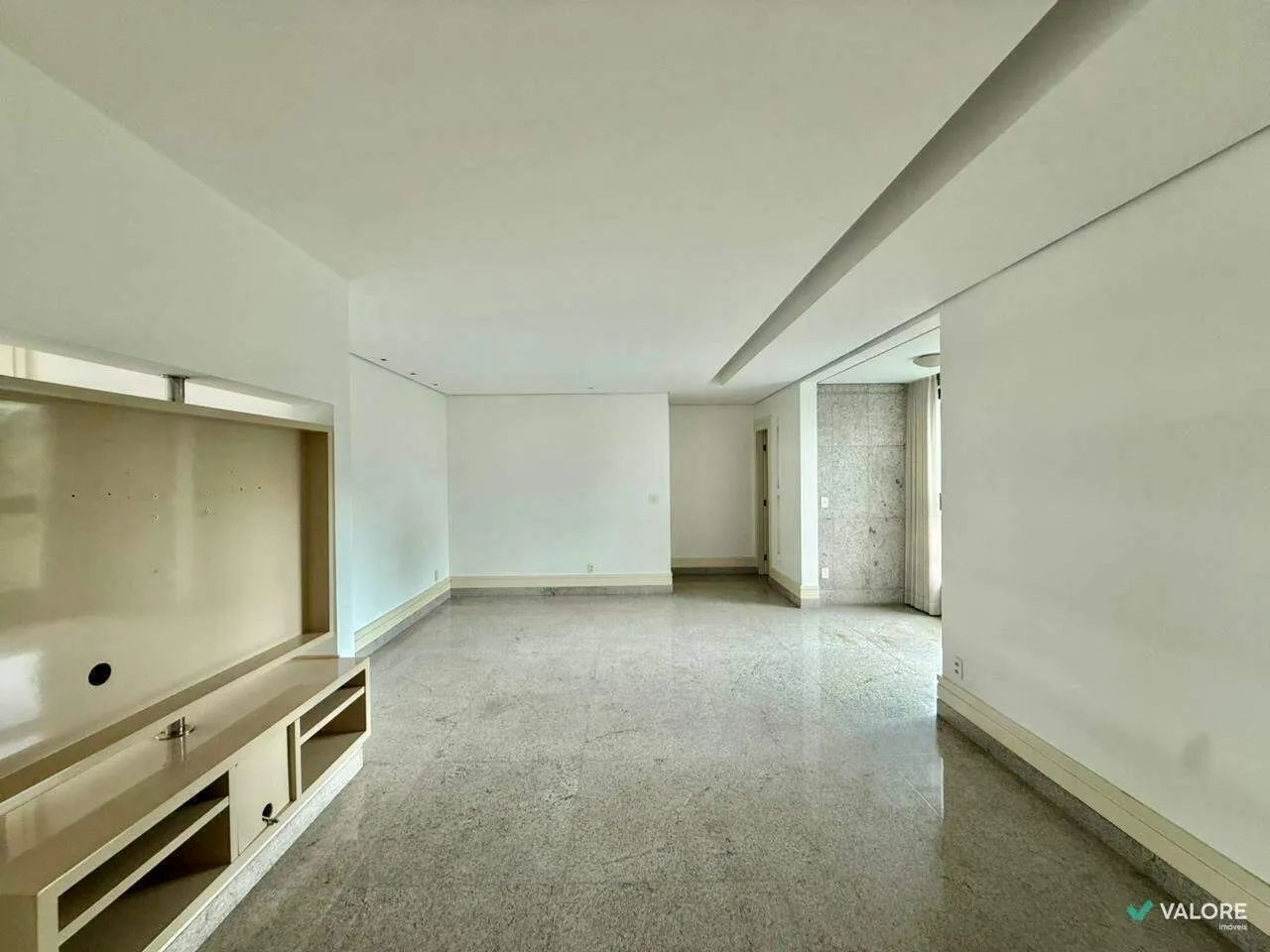 Apartamento de 4 quartos, à locação, no Belvedere - Foto 4