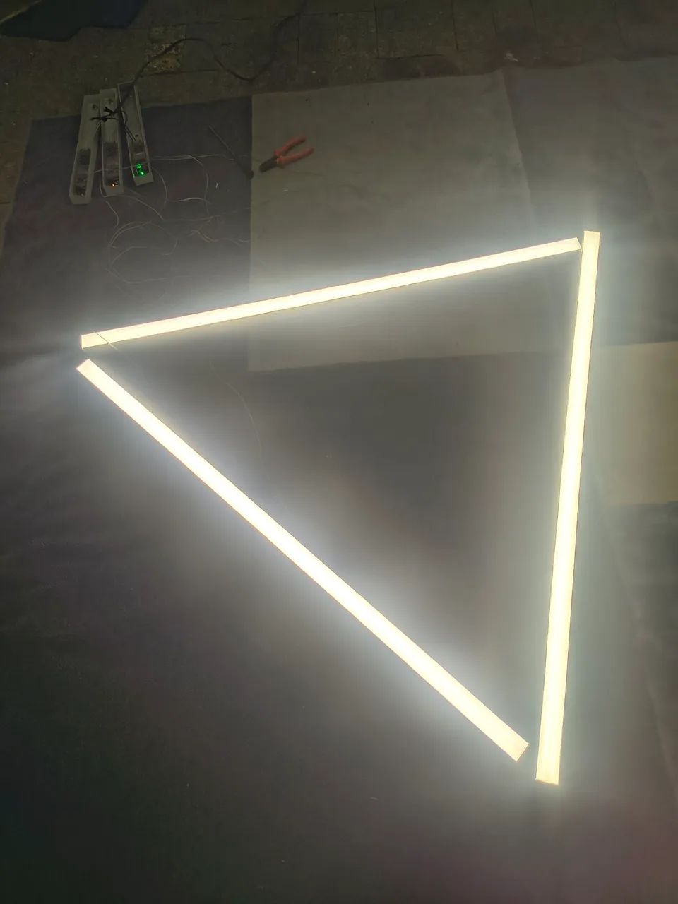 Lâmpada de Led amarela  - Foto 3