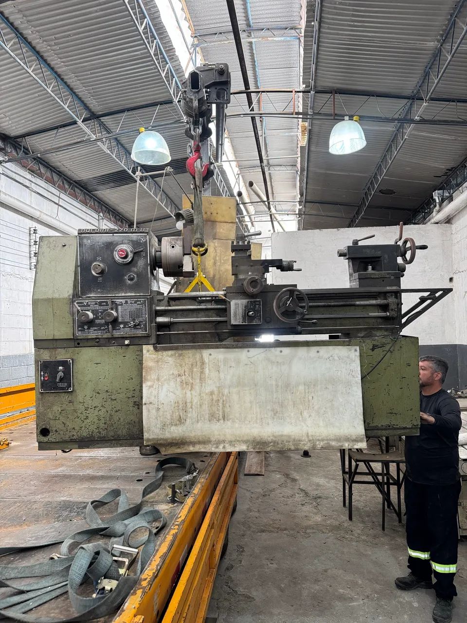 Torno Mecânico Nardini 220MII - Foto 2