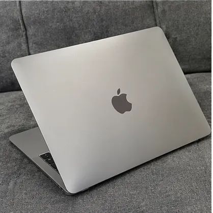 MacBook Air 13