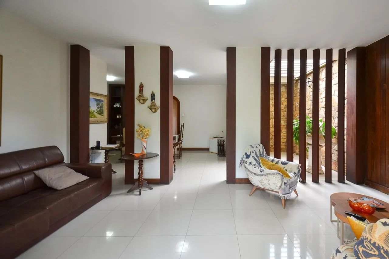 Casa à Venda - São Francisco, 5 Quartos, 1500 m2 - Foto 4