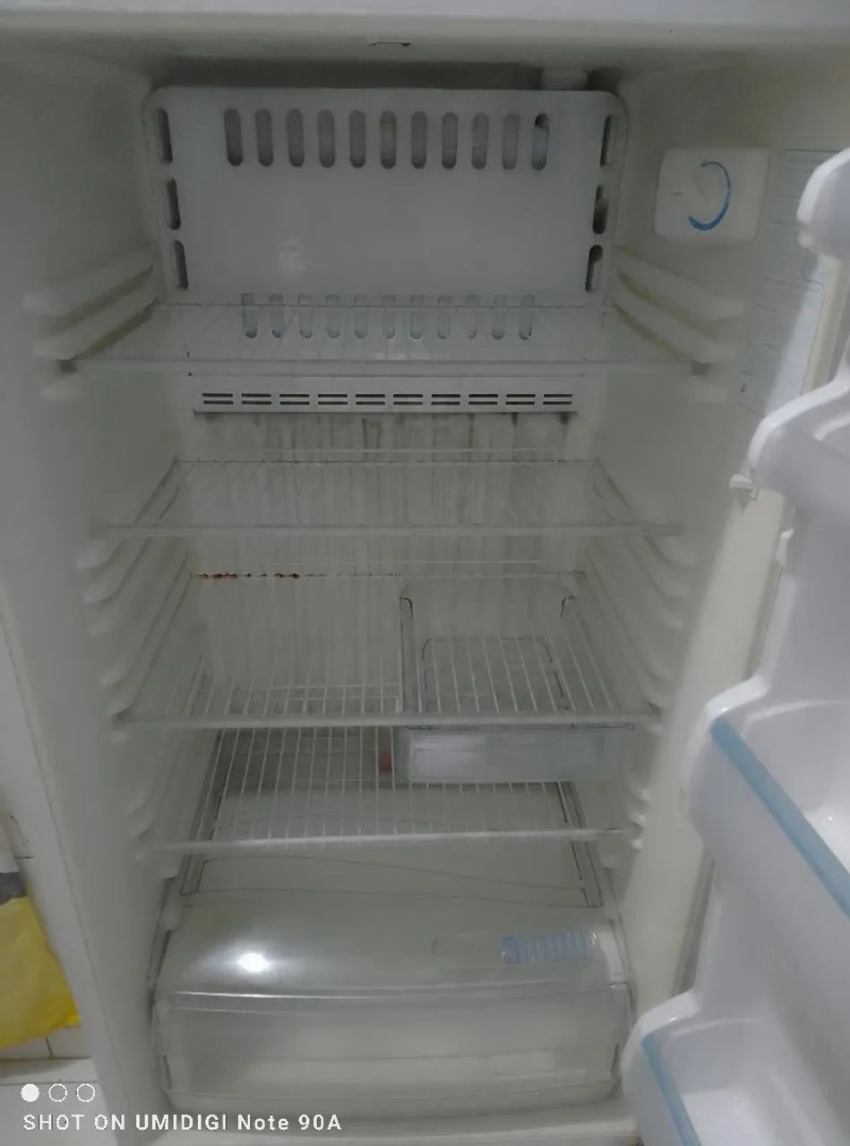 Vendo geladeira Consul 
