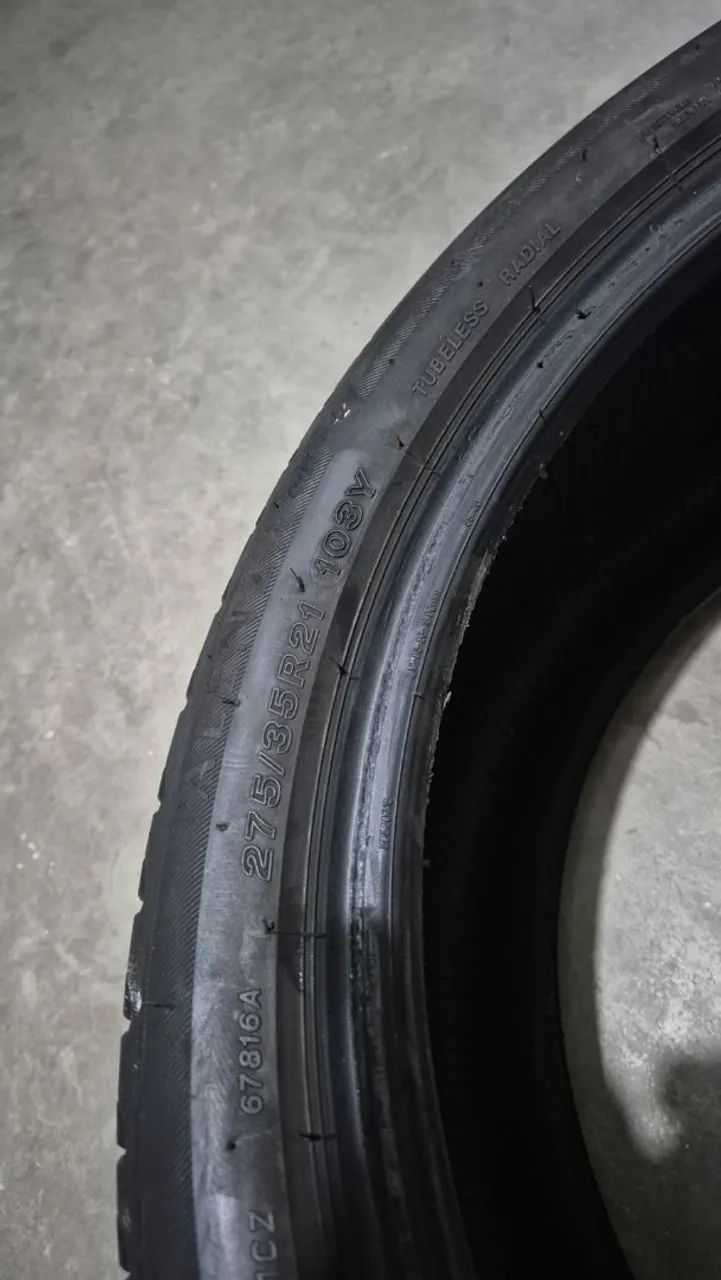 Vendo 4 pneus novos e duas rodas de BMW - Foto 2