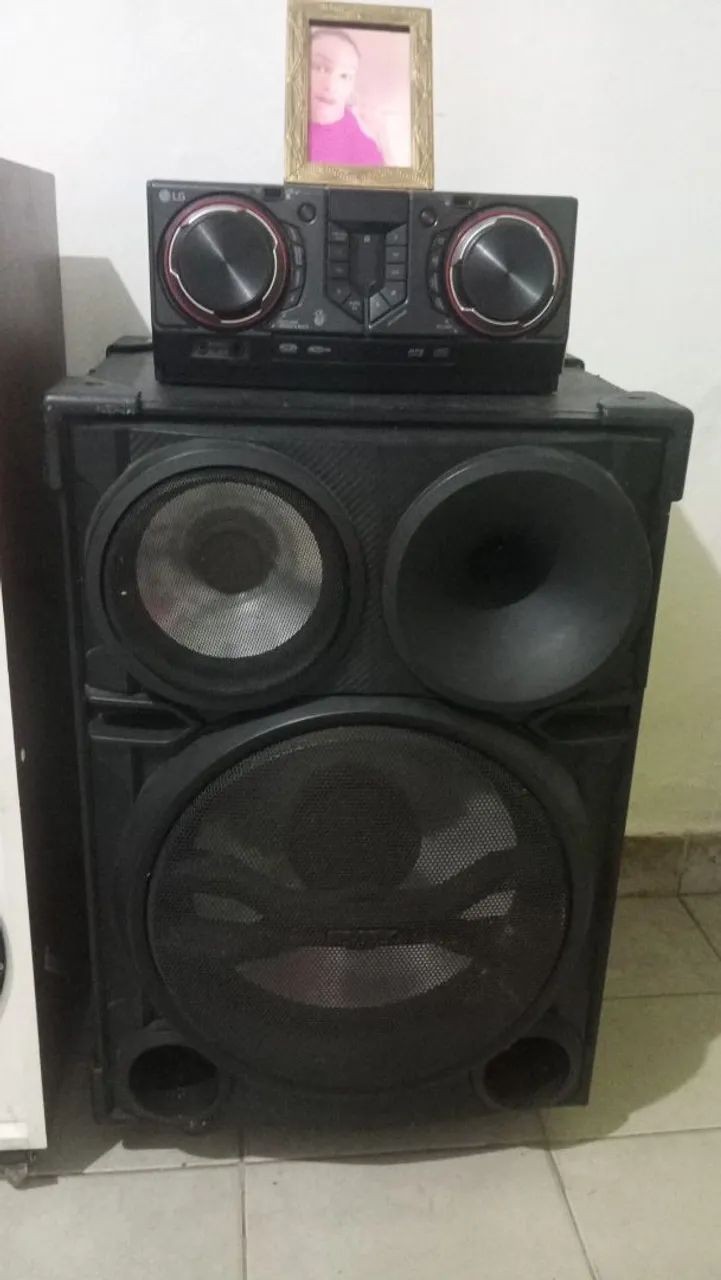Som da  lg com caixa grande 