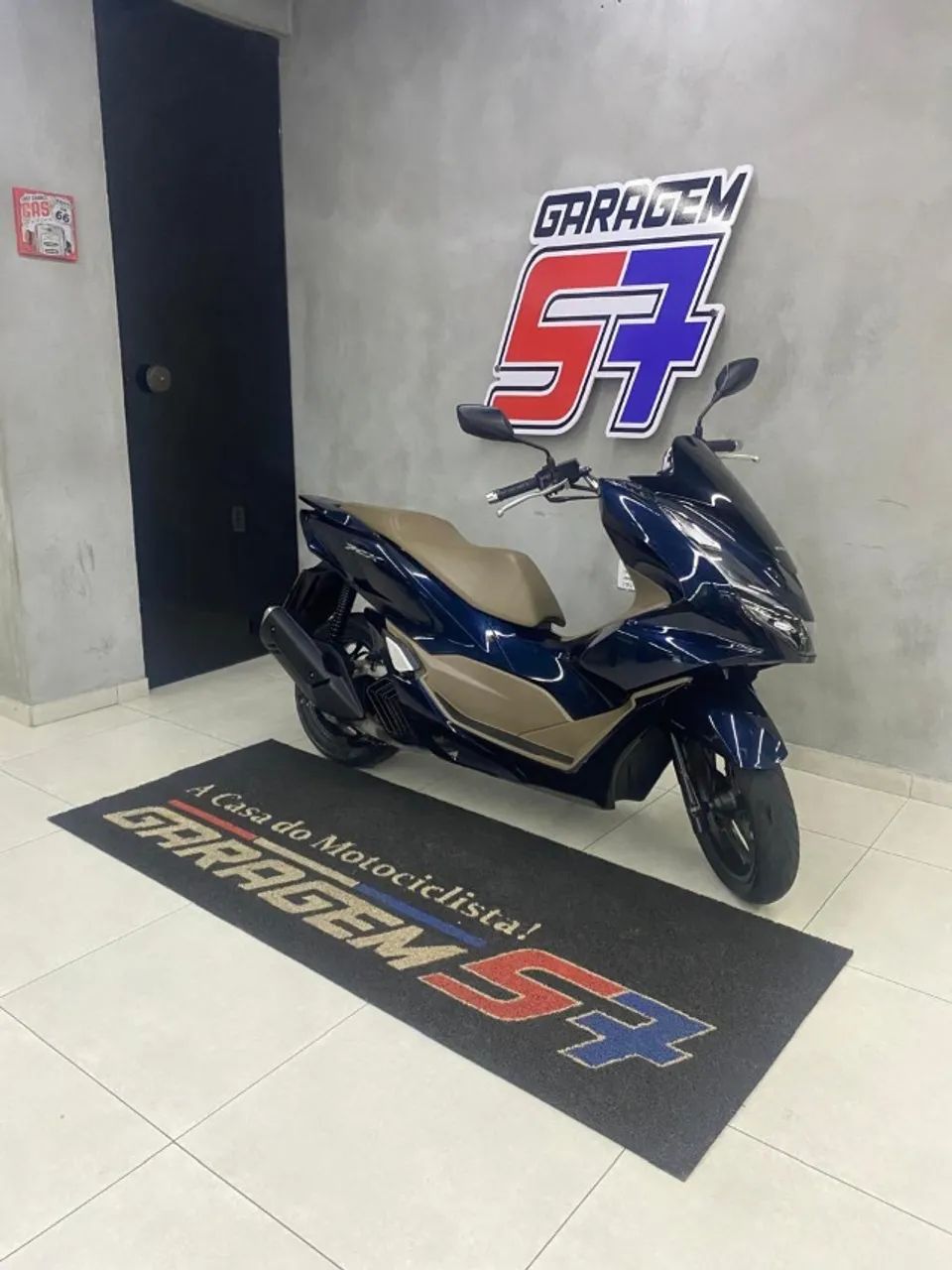 Honda PCX 160 DLX ABS - 2025