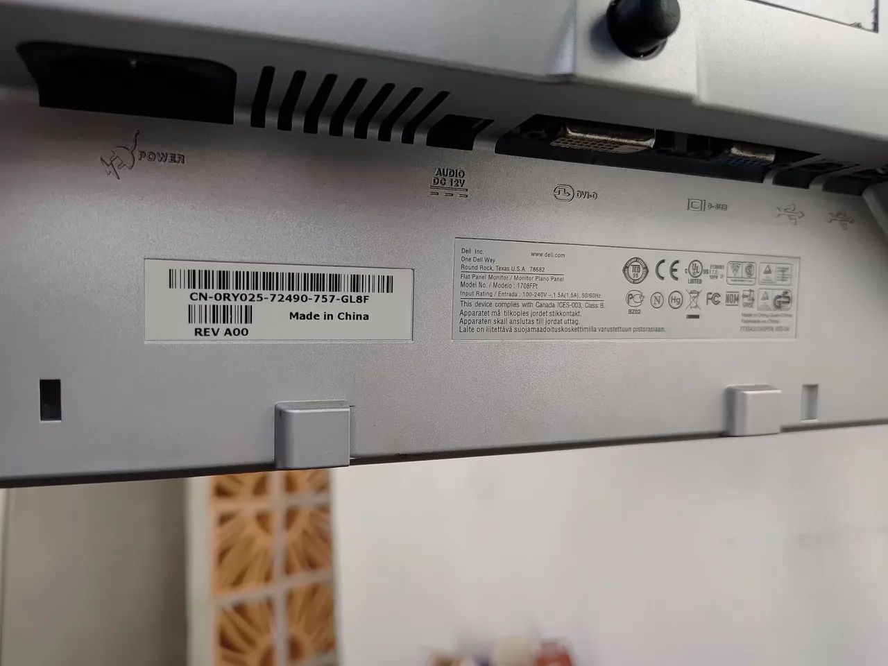 Monitor Dell 1708ftp 17 polegadas  - Foto 2