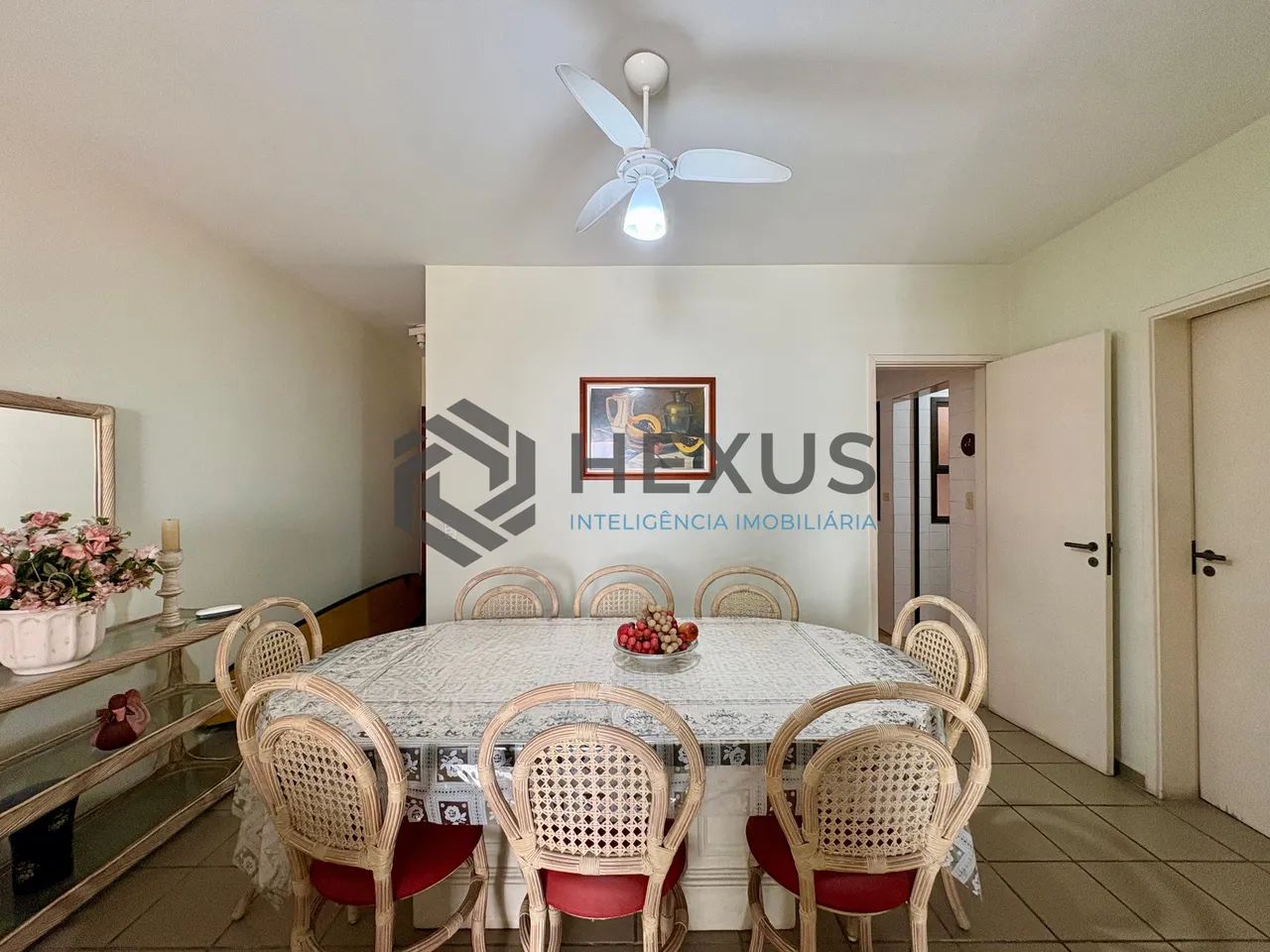 Apartamento com varanda na Praia da Enseada, Guarujá - Foto 5
