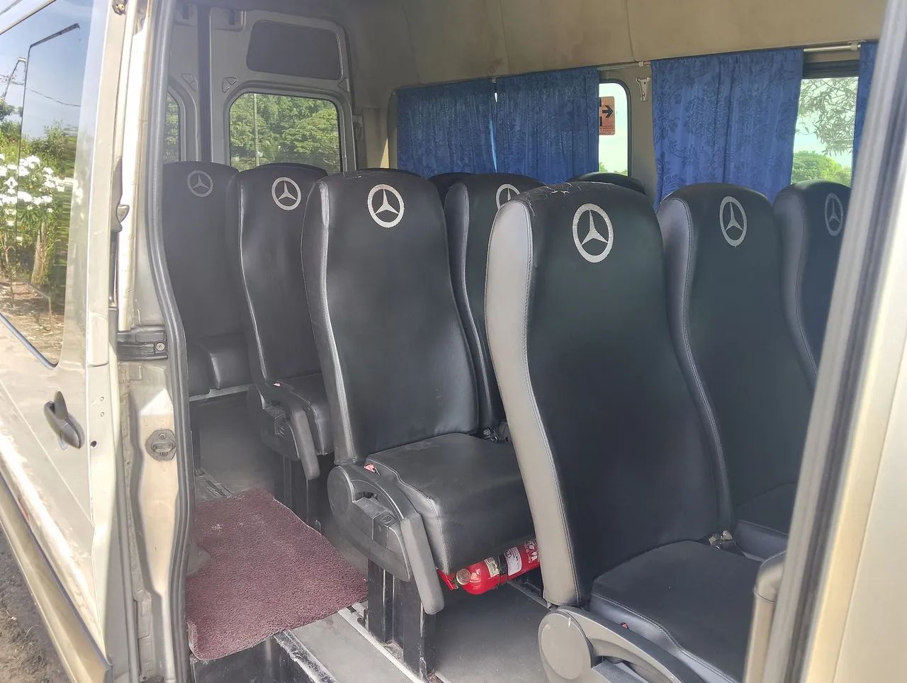 Van 15 lugares Sprinter  - Foto 4