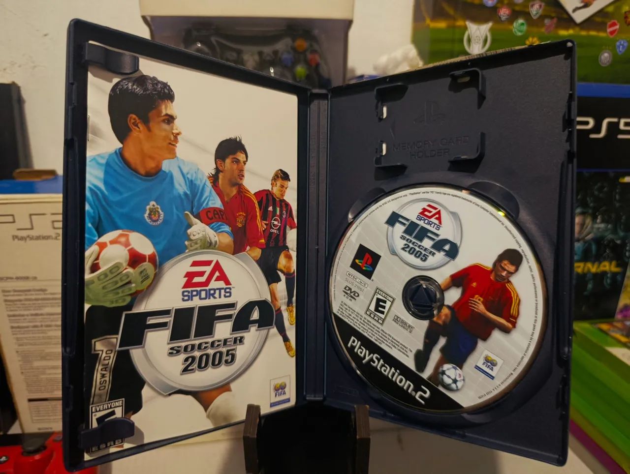 FIFA 2005 - PS2 - Foto 3
