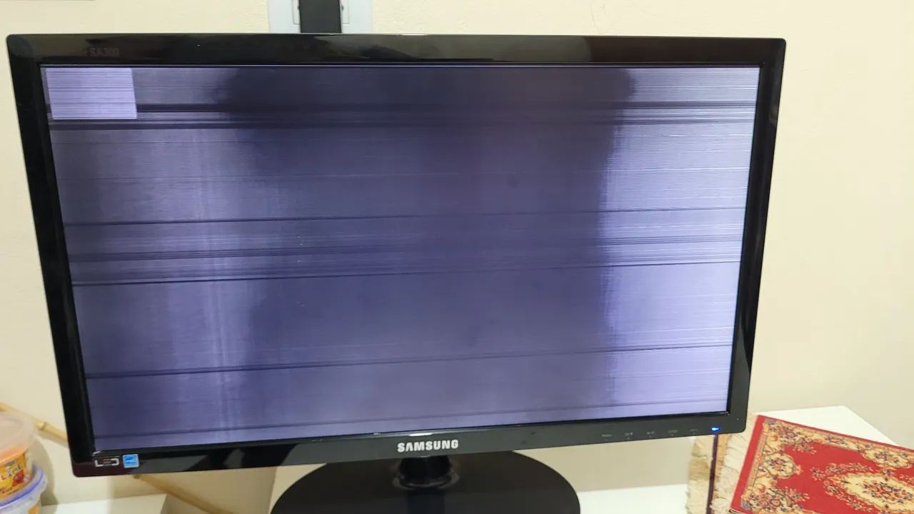 Monitor com defeito Samsung SyncMaster SA300 - Foto 3