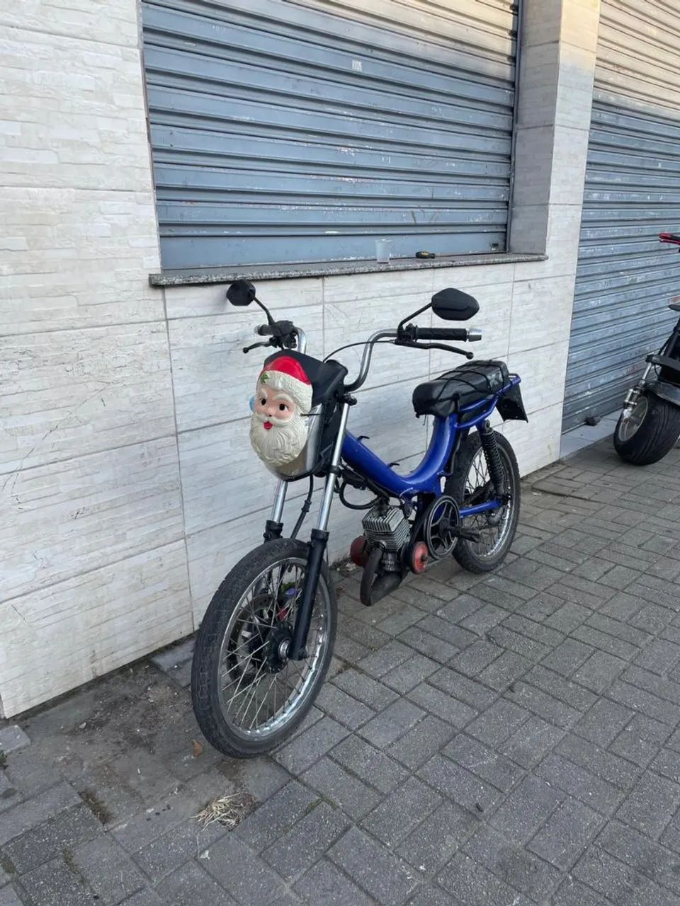 Mobyllete e motorizada