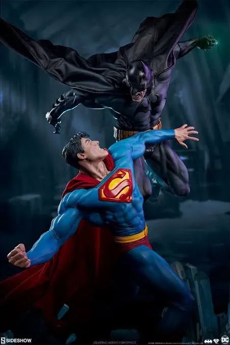 Diorama Batman Vs Superman Sideshow  - Foto 3