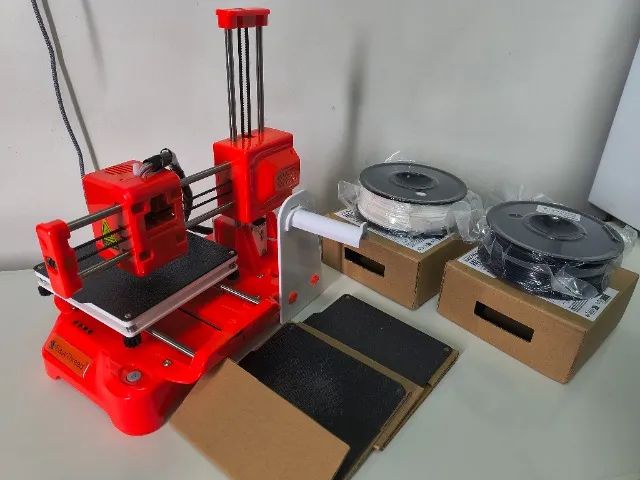 Impressora 3D Easythreed K7 + Upgrades (PEI) + 2 Filamentos - Funcionando perfeitamente - Foto 5