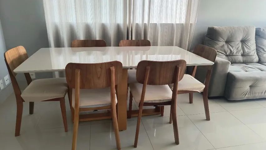 Mesa de jantar com 06 cadeiras - Foto 2