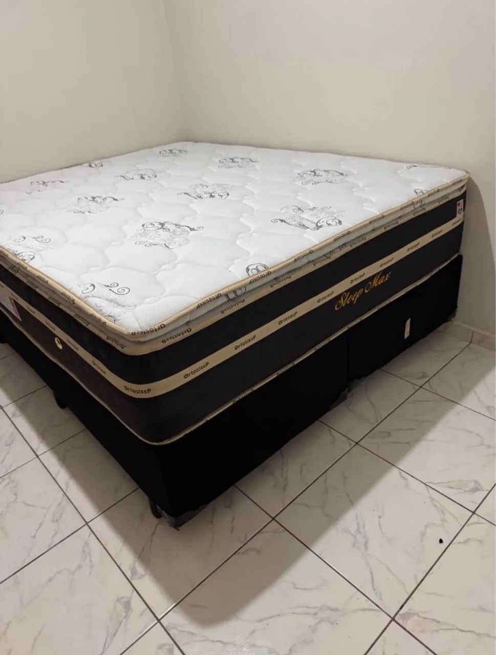 Cama Queen completo hoje