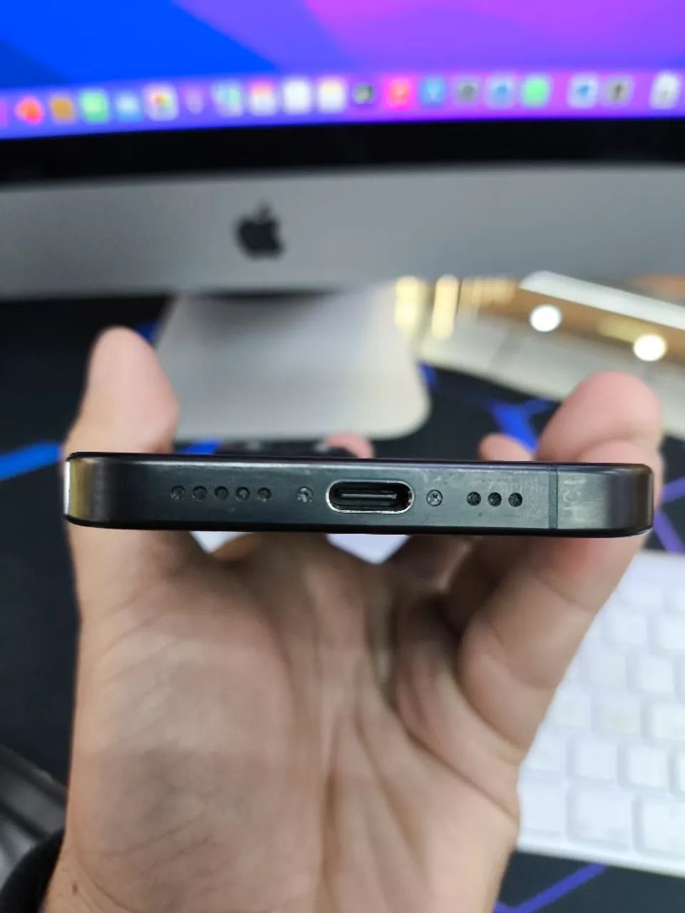 iPhone 15 pro 256gb - Foto 2