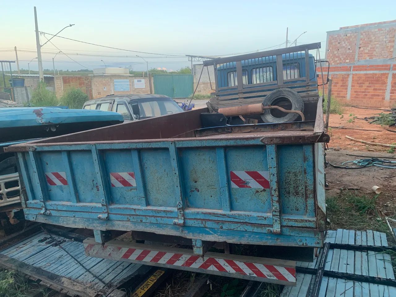 Carroceria de 608 - Foto 5