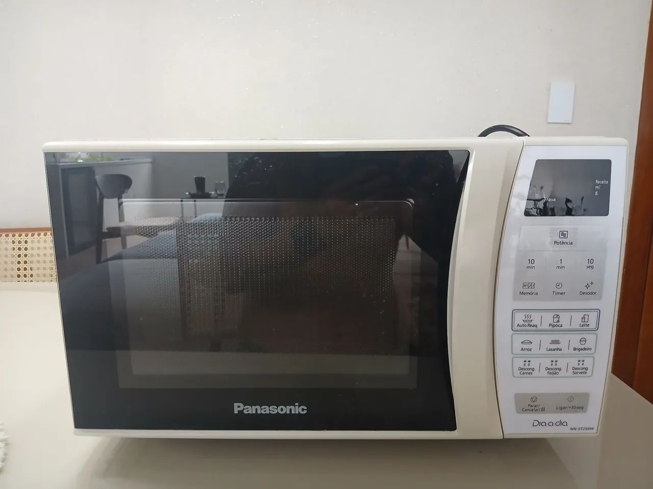 Micro ondas 21 litros - Foto 2