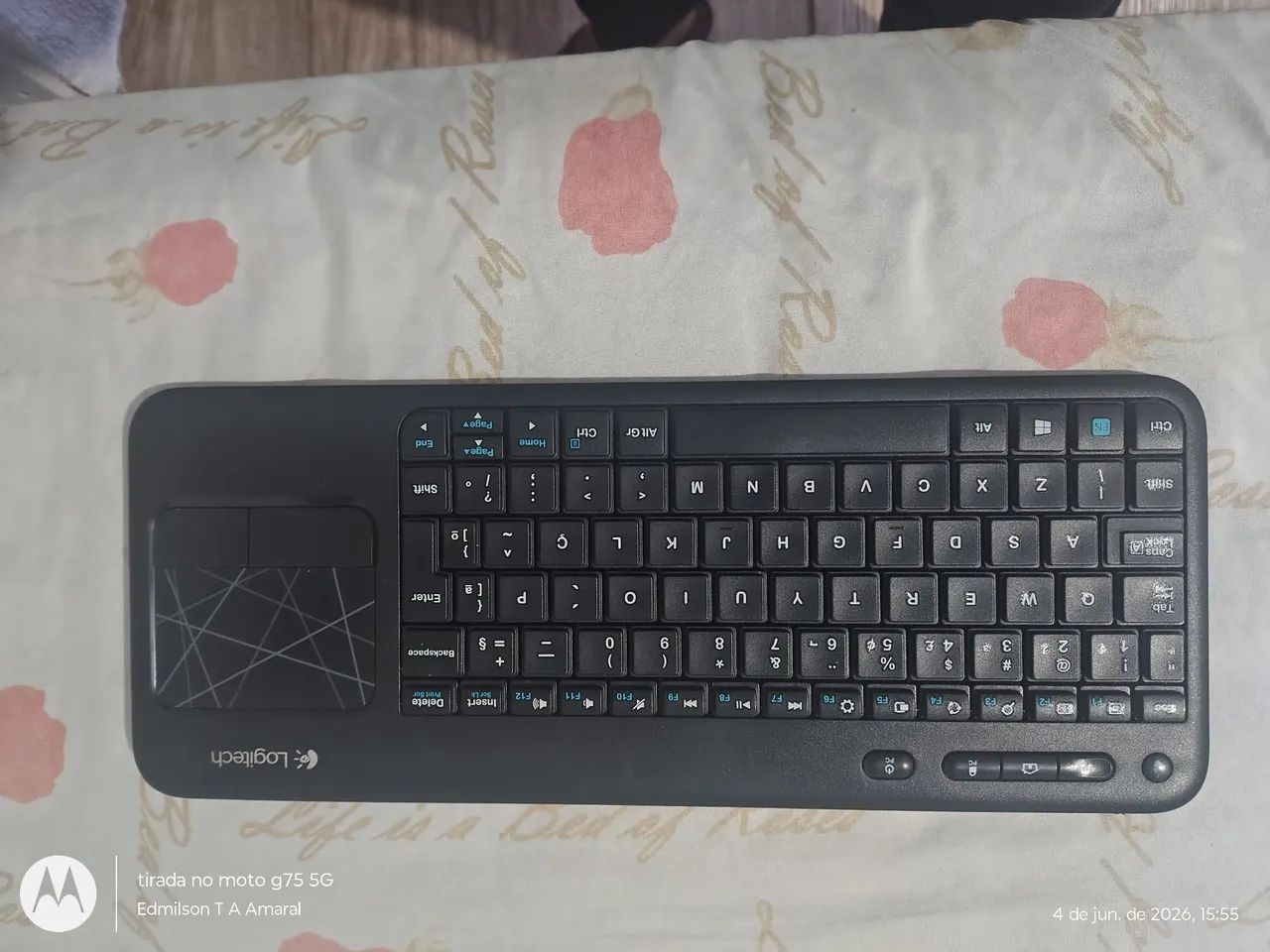 Teclado sem fio Logitech K400 Usado  - Foto 3