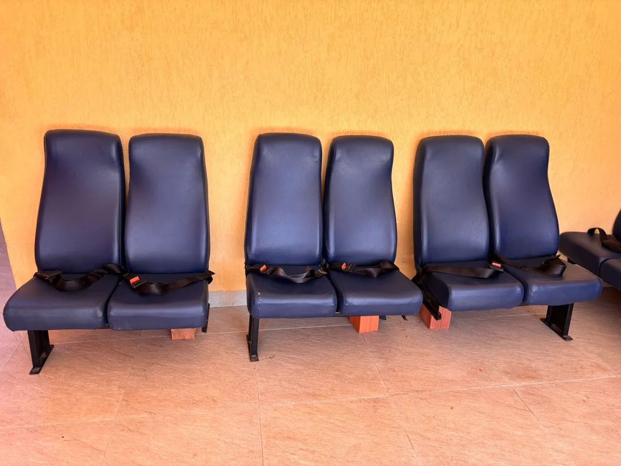 Bancos de Ônibus e micro ônibus , em bom estado  - Foto 4