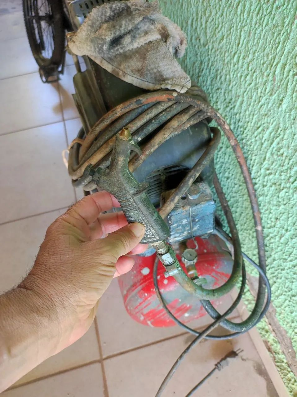 Compressor 25 litros  - Foto 3
