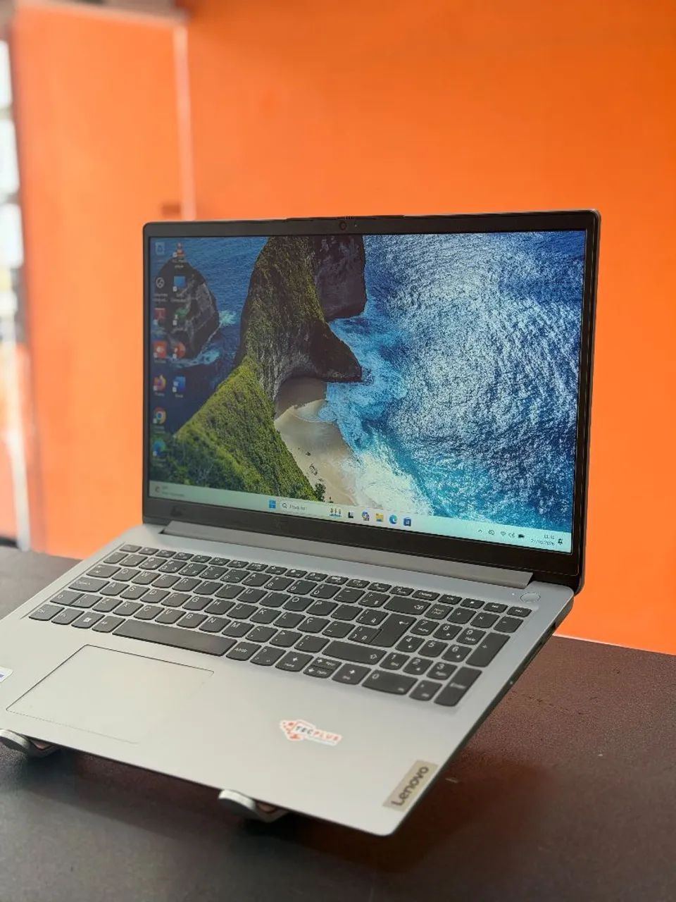 LENOVO IDEAPAD 1 15AMN7 - Foto 4