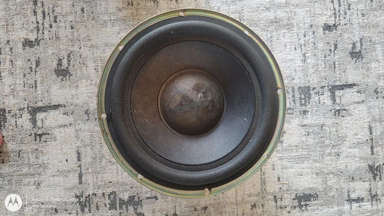 Sub Aiwa de 8" N6