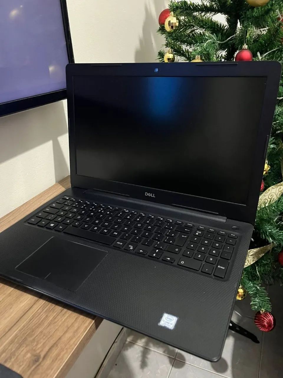 Notebook Dell core i3 7th gen 8gb ram HD 1tb (1000gb) bateria viciada - Foto 2