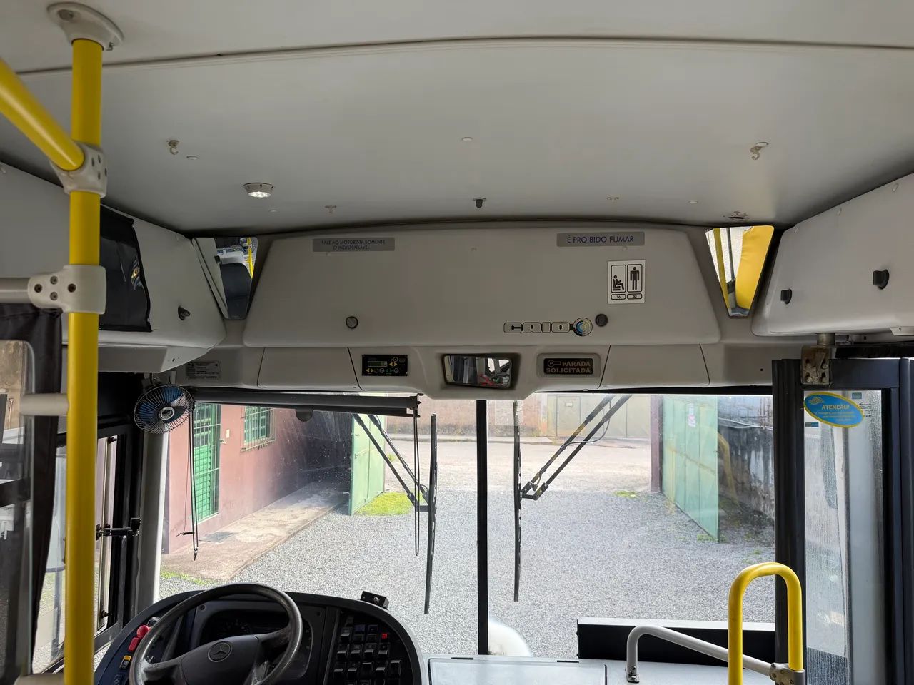 ÔNIBUS URBANO 2012 MERCEDES 1519 CURTO IMPECÁVEL  - Foto 9
