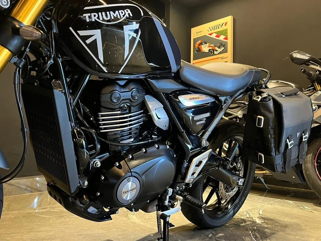 SPEED 400 TRIUMPH  - Foto 3
