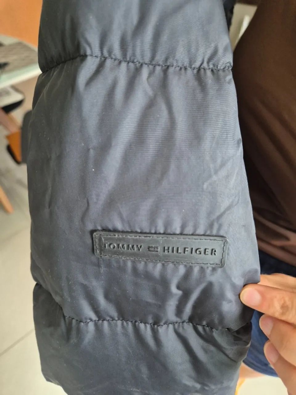 Jaqueta Puffer Tommy Hilfiger Original G com Capuz - Foto 4