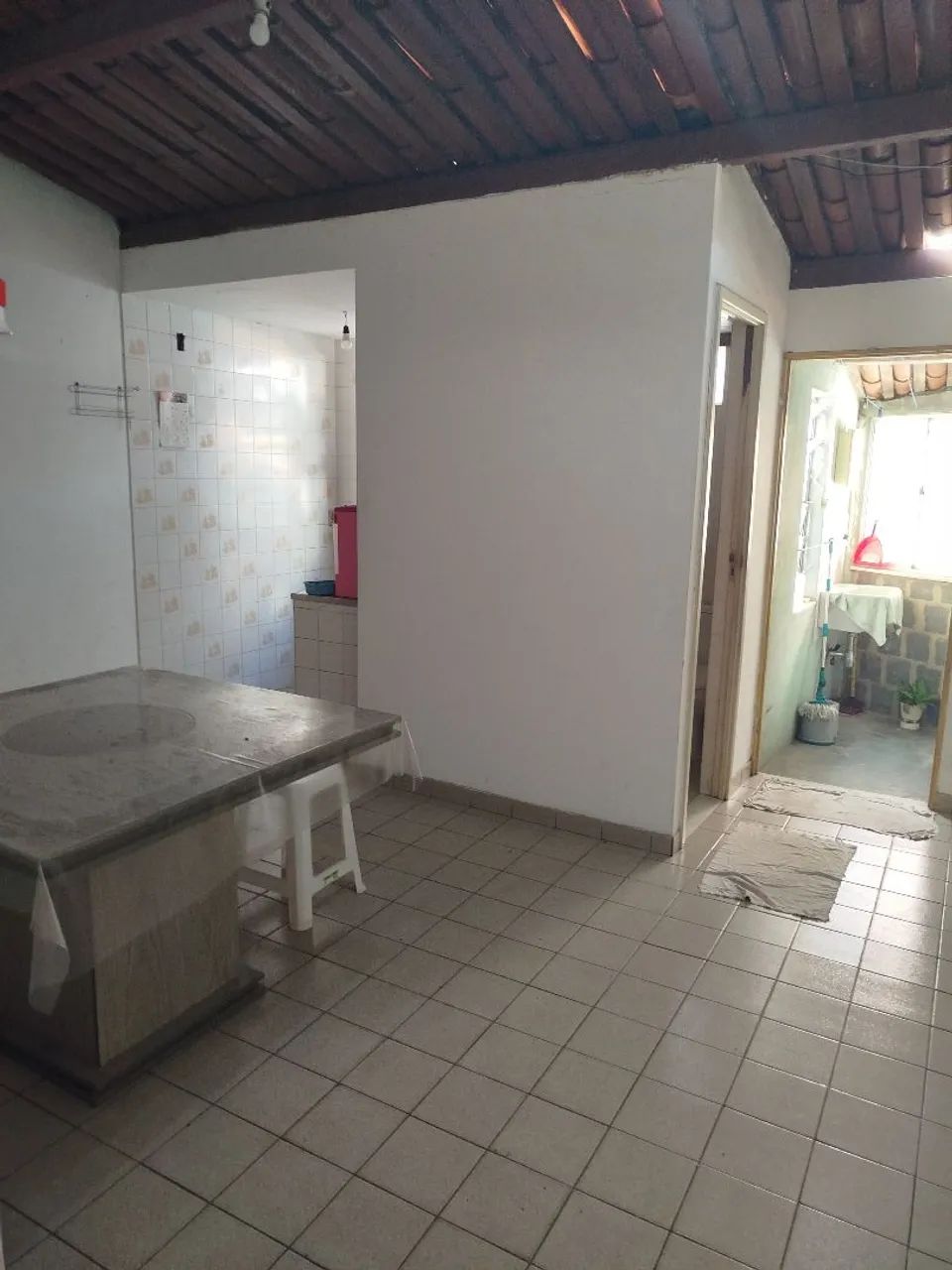Cama ,sofá,mesa,raque, guarda-roupa,mesa 479130782102999045