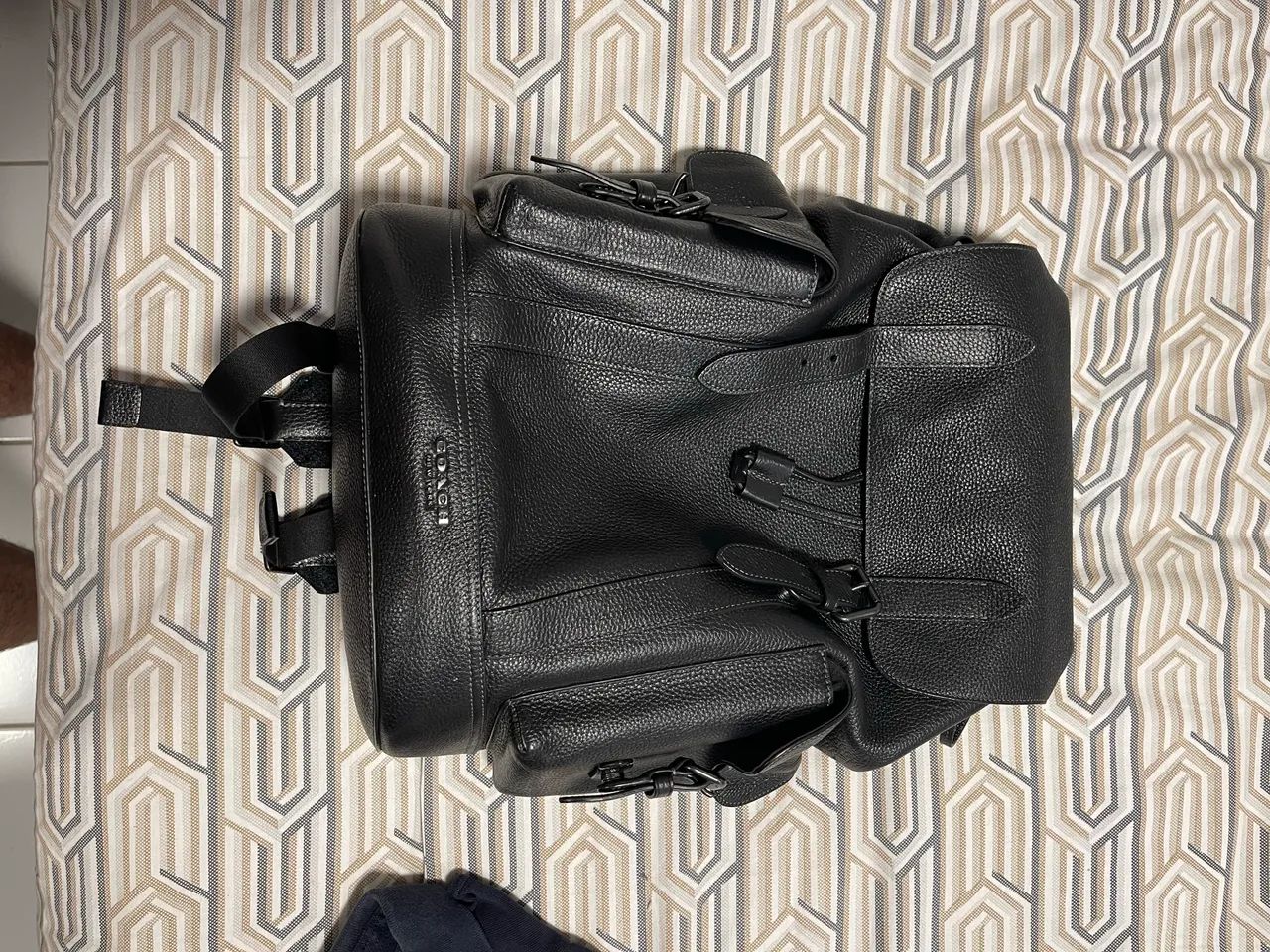 Mochila Coach Original em Couro Legítimo Preta