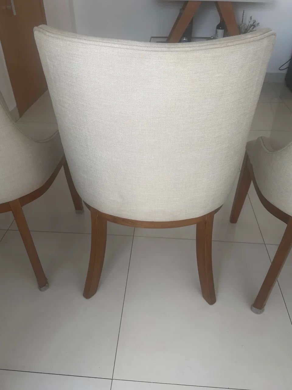 Kit de 4 cadeiras no linho  - Foto 4