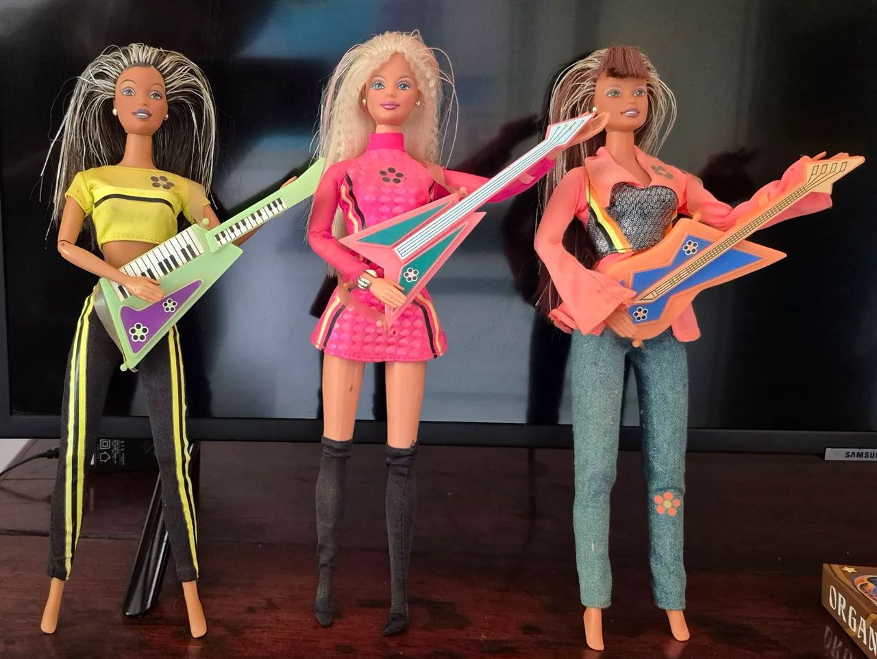Trio Barbie Beyond Pink 
