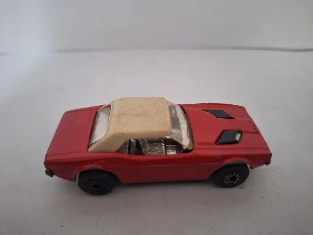 Carrinho Matchbox Antigo Dodge Challenger - Foto 5