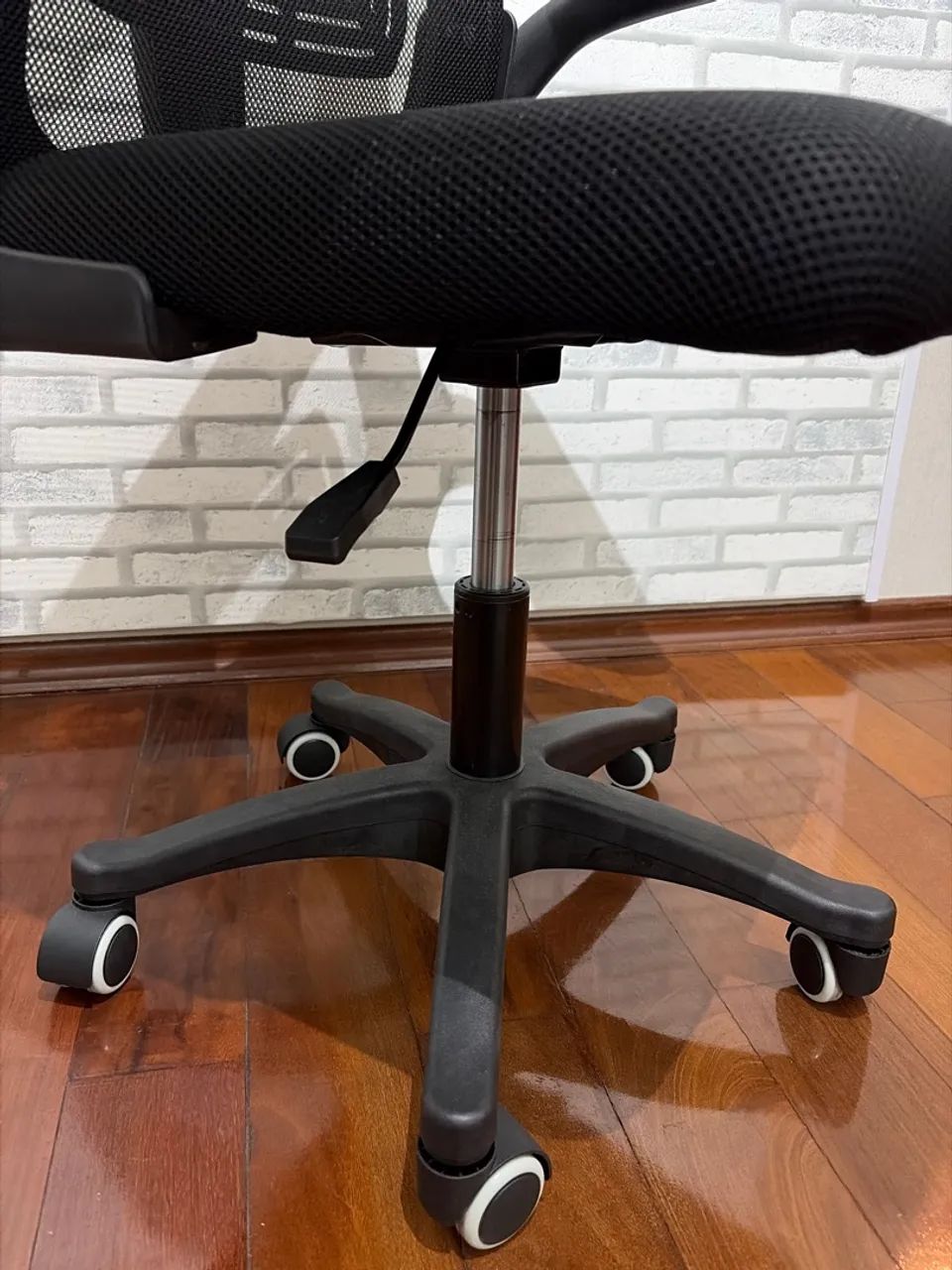 Cadeira Presidente Basic Mesh  - Foto 4